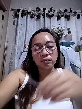 asianwet4u online show from February 27, 5:35 pm