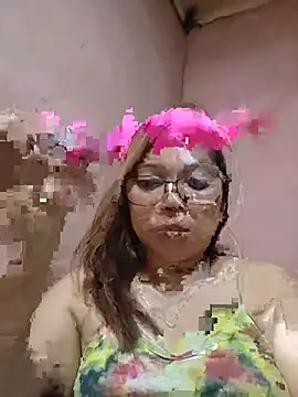 Snapshot of asianwet4u chatting on June 24, 2:59 pm asianwet4u online show from June 24, 2:59 pm