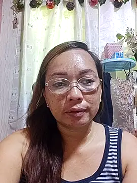 asianwet4u online show from February 10, 6:12 am