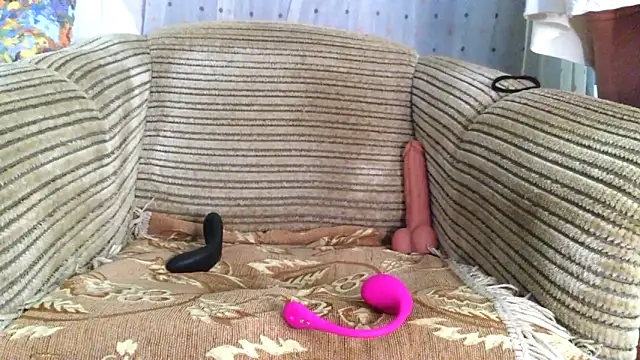 Snapshot of SHARP299 chatting on February 8, 7:55 pm SHARP299 online show from February 8, 7:55 pm