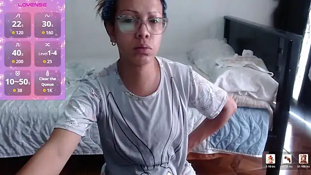 sensual nataliee online show from March 18, 1:35 pm