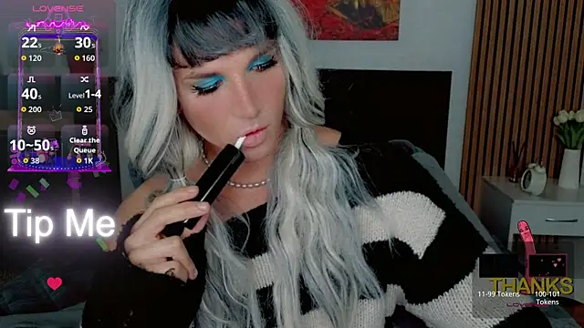 HelenSpellman online show from May 25, 11:47 pm