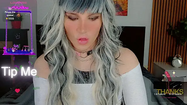 HelenSpellman online show from March 30, 12:45 am