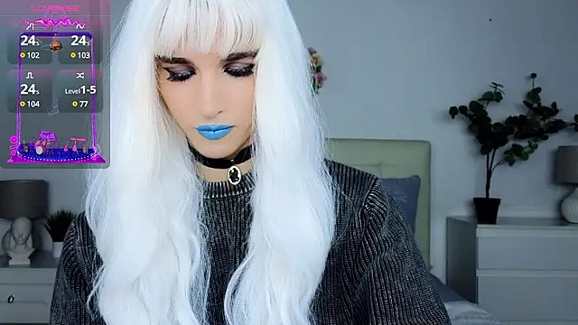 HelenSpellman online show from December 1, 7:41 pm