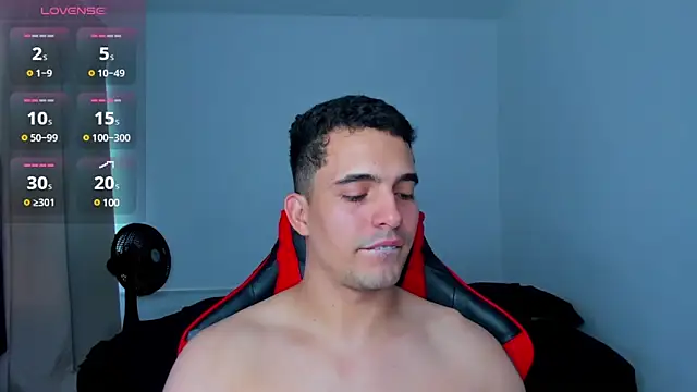 tanner hard  online show from March 5, 8:53 pm