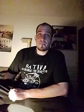 Codymc89 online show from April 4, 7:53 pm