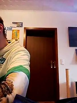 Codymc89 online show from January 17, 3:48 pm