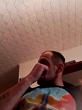 Codymc89 online show from April 23, 3:57 pm