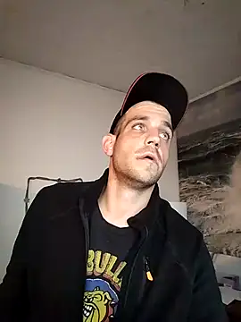 Codymc89 online show from October 31, 4:03 pm