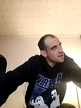 Codymc89 online show from November 10, 11:43 pm