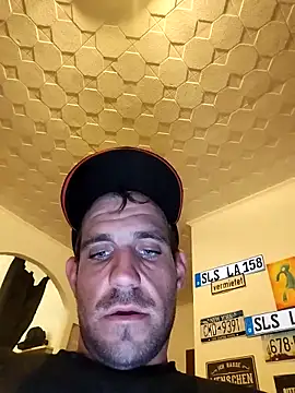 Snapshot of Codymc89 chatting on September 23, 7:21 pm Codymc89 online show from September 23, 7:21 pm