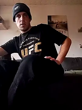 Codymc89 online show from February 12, 1:33 pm