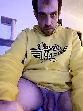 Snapshot of Codymc89 chatting on February 16, 3:04 am Codymc89 online show from February 16, 3:04 am