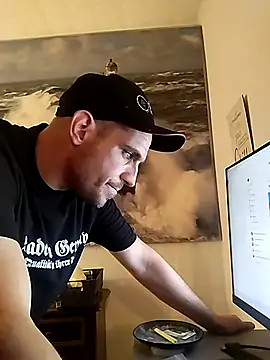 Codymc89 online show from October 25, 11:05 pm