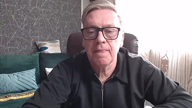 RobertStripX online show from February 28, 12:27 pm