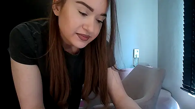 avajade online show from March 5, 11:18 am