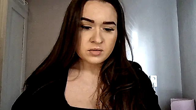 avajade online show from November 17, 11:03 am