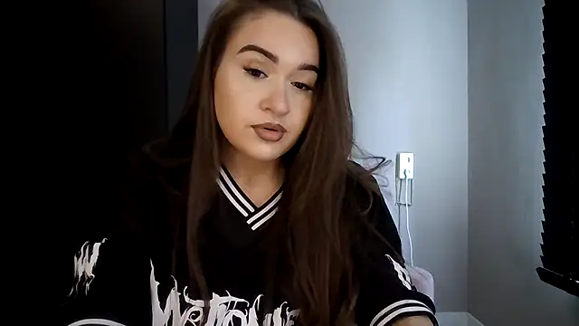 avajade online show from April 15, 10:32 am