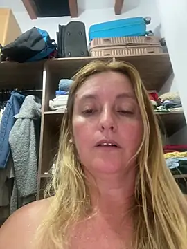 moniquerainx online show from March 18, 3:31 am