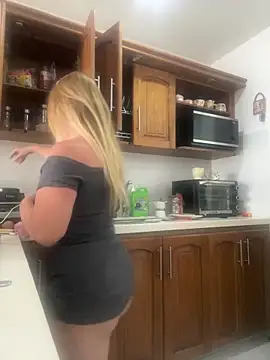 moniquerainx online show from March 26, 3:21 pm