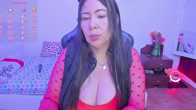 esmeralda milf online show from October 5, 1:35 pm