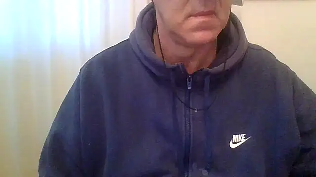 ANONIMO7735 online show from December 17, 6:51 am