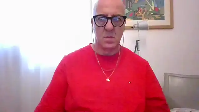 Snapshot of ANONIMO7735 chatting on June 1, 4:17 pm ANONIMO7735 online show from June 1, 4:17 pm