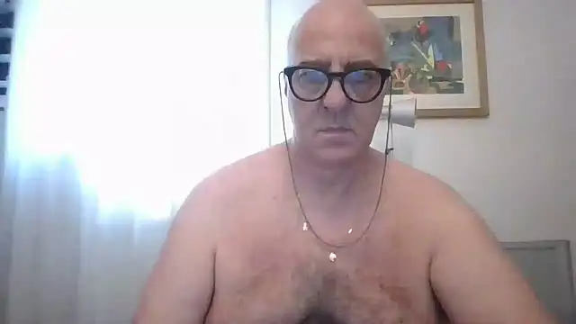 Snapshot of ANONIMO7735 chatting on July 6, 3:03 pm ANONIMO7735 online show from July 6, 3:03 pm