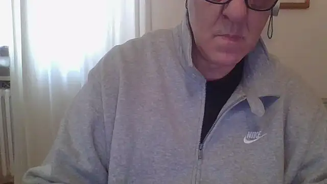 ANONIMO7735 online show from March 12, 9:23 am