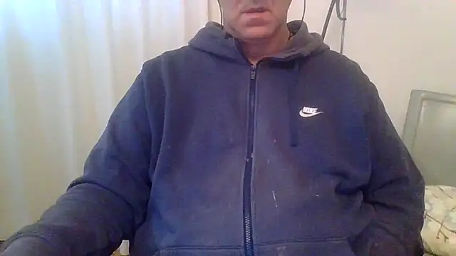 ANONIMO7735 online show from March 23, 6:24 am