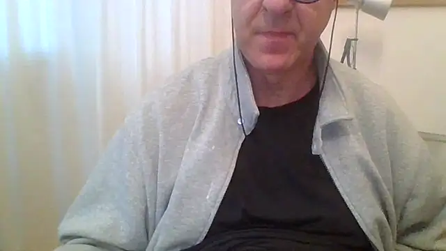 ANONIMO7735 online show from April 13, 4:49 am