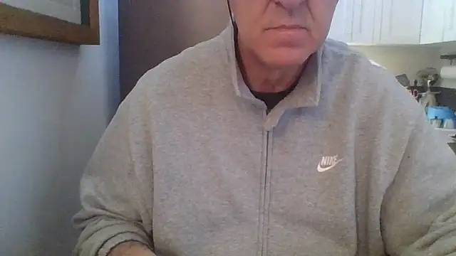 ANONIMO7735 online show from February 8, 11:30 am