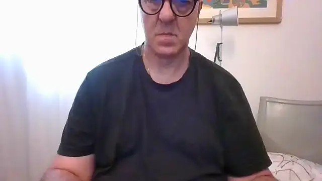 Snapshot of ANONIMO7735 chatting on June 2, 4:29 pm ANONIMO7735 online show from June 2, 4:29 pm