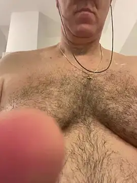 Snapshot of ANONIMO7735 chatting on June 27, 7:47 am ANONIMO7735 online show from June 27, 7:47 am
