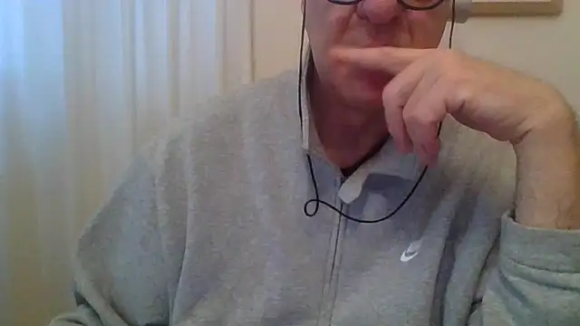 ANONIMO7735 online show from March 24, 6:24 am