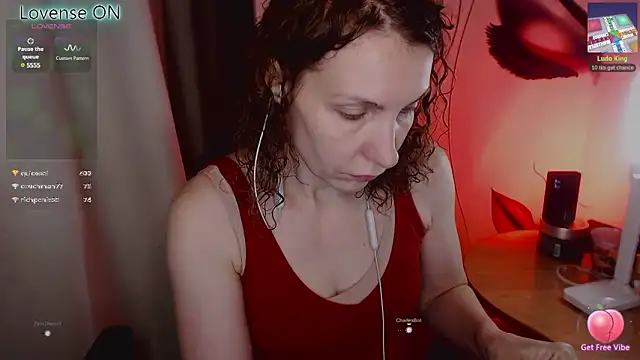 JohansonKatie online show from March 7, 12:37 am