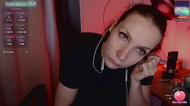 JohansonKatie online show from February 28, 2:31 pm