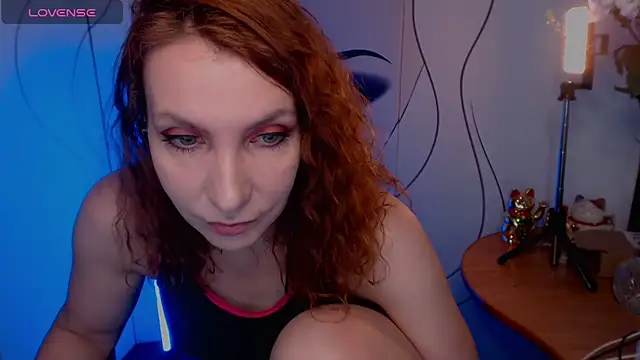 JohansonKatie online show from October 6, 7:53 am