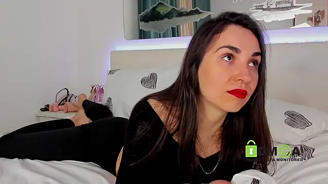 Snapshot of SonyaParadise chatting on October 27, 9:32 am SonyaParadise online show from October 27, 9:32 am