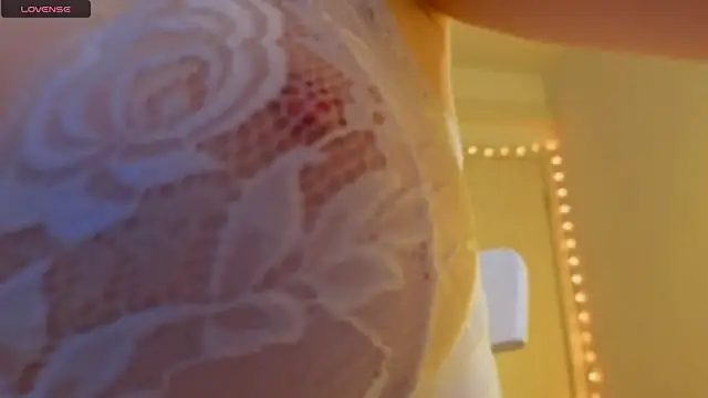 MilenaSaint online show from May 5, 3:42 am