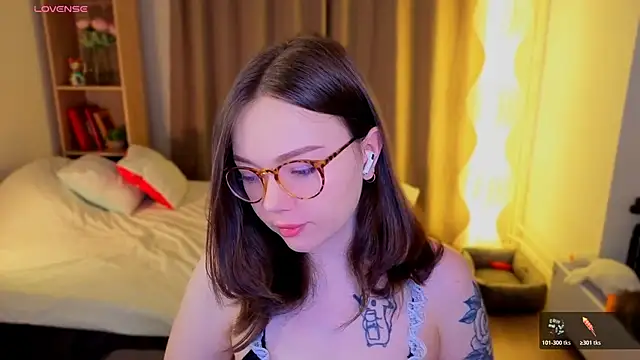 MilenaSaint online show from March 30, 3:52 am