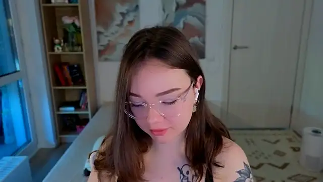MilenaSaint online show from June 2, 4:01 am