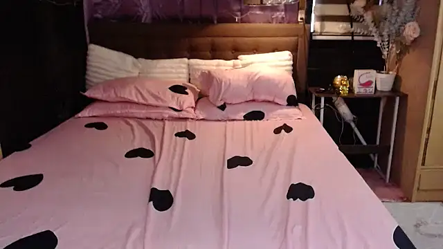 xheavenlytrans online show from April 14, 12:37 am