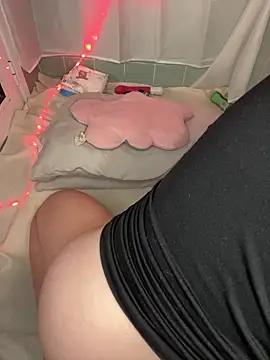 Anal Top online show from November 27, 9:15 pm