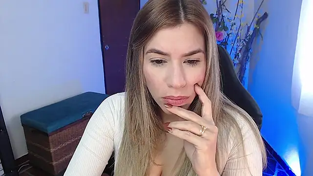 ms sofia x online show from March 4, 4:59 pm