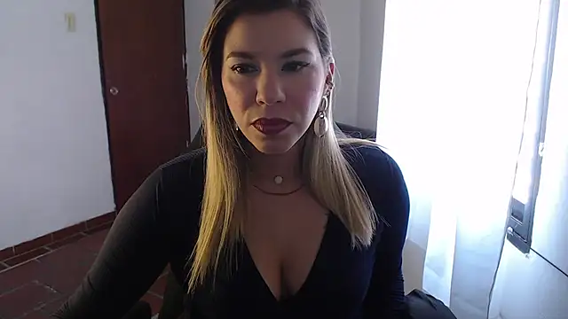 ms sofia x online show from February 19, 4:55 pm