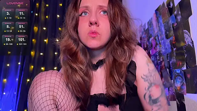 HotaruTomo online show from January 8, 8:20 am