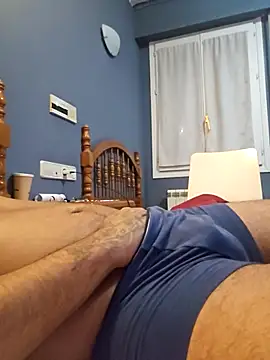 Snapshot of Starstev chatting on November 13, 7:07 pm Starstev online show from November 13, 7:07 pm