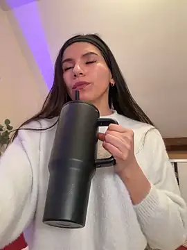 LalieFR online show from April 15, 8:53 pm