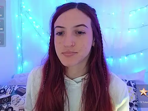 ninaa fox online show from February 6, 3:30 pm